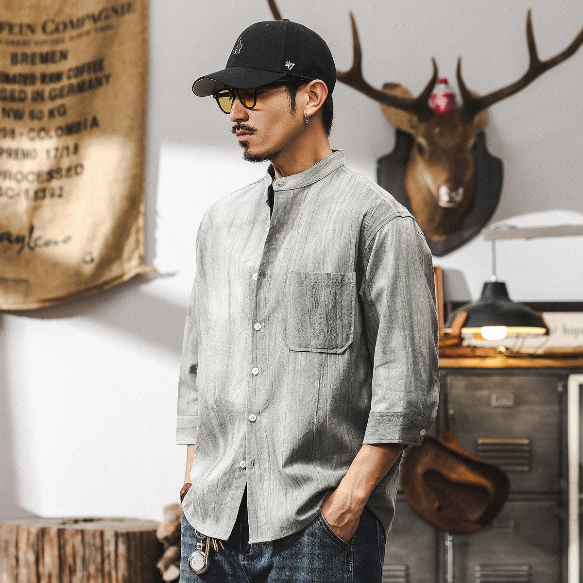 Cotton and linen three-quarter sleeve shirt men's 2025 new short-sleeved men's summer thin stand-up collar trendy shirt